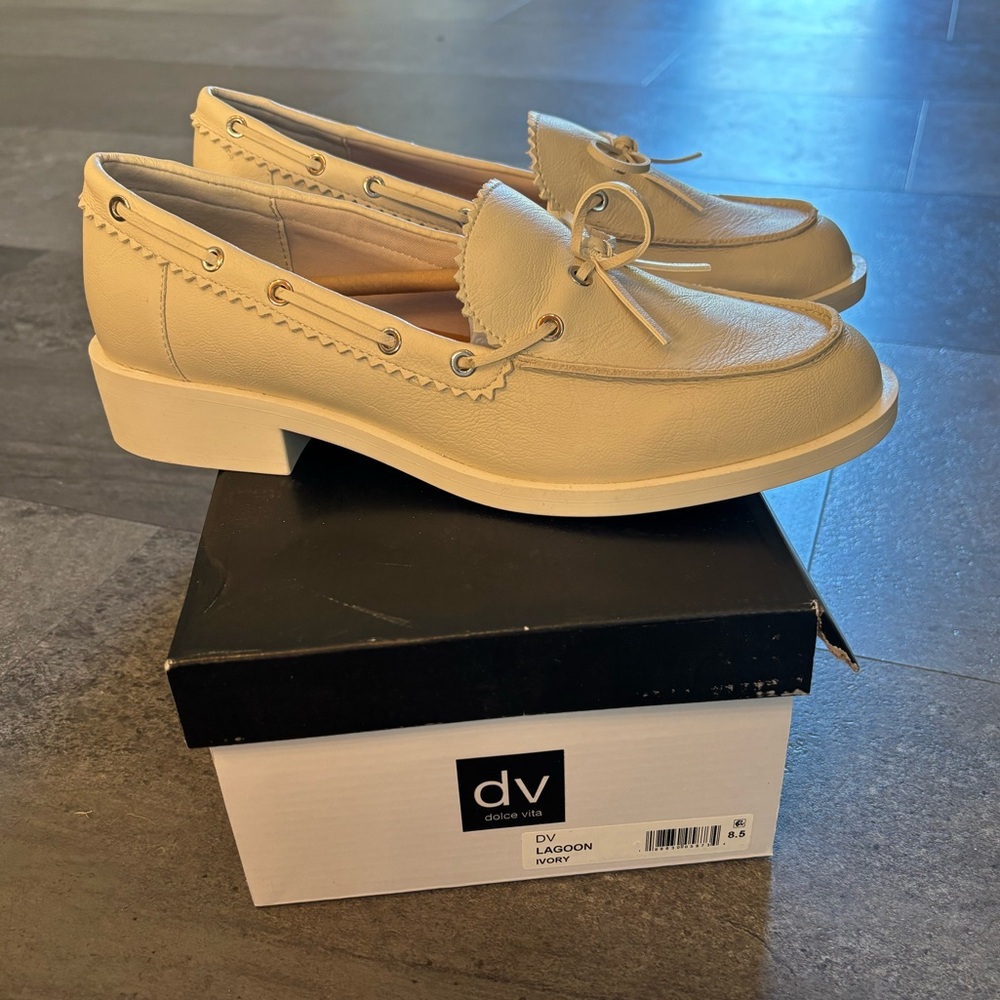 Dolce Vita Ivory White Loafer - New in Box